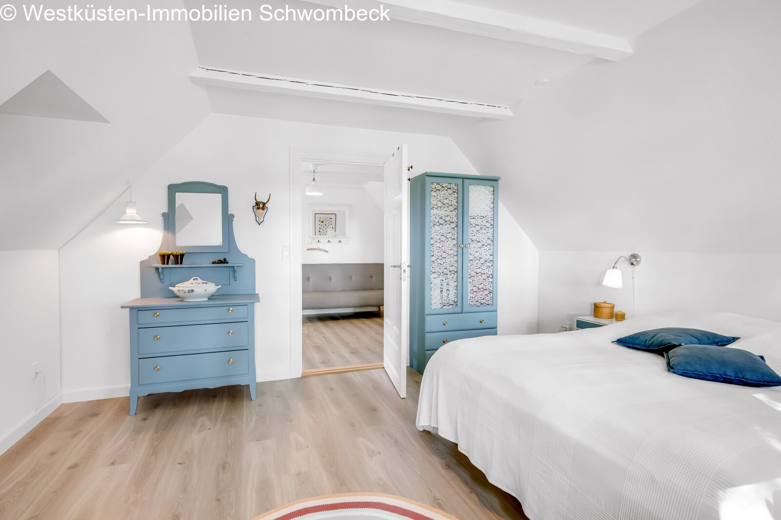 Schlafzimmer 2 DG