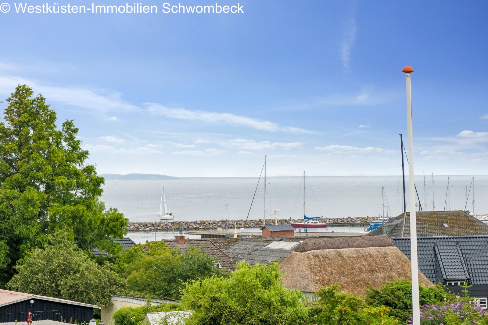 Hübsches Häuschen mit Ostsee Blick! Hübsches Häuschen mit Ostsee Blick!