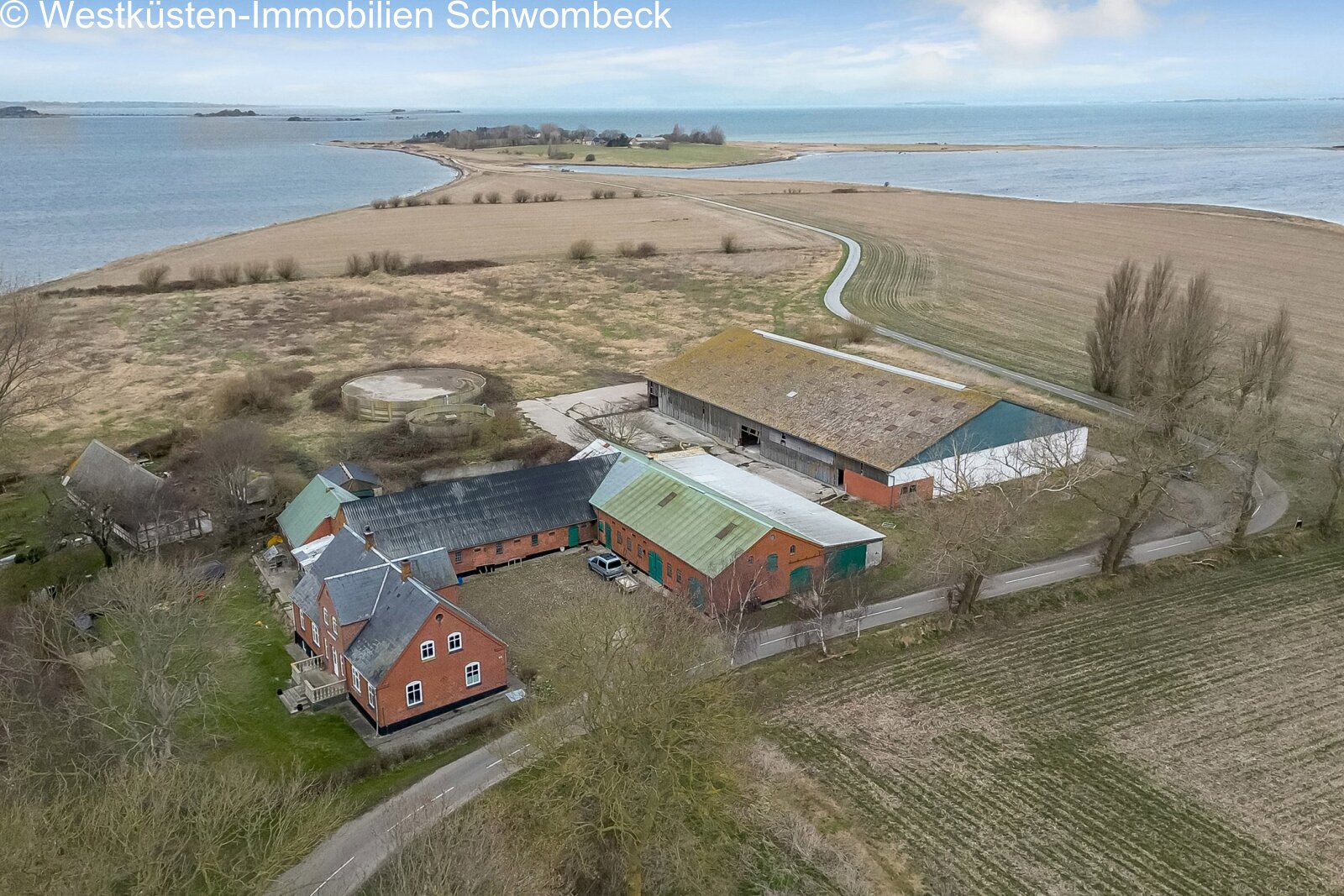 Landwirtschaftliches Anwesen auf Ærö, direkt an der Ostsee! Landwirtschaftliches Anwesen auf Ærö, direkt an der Ostsee!